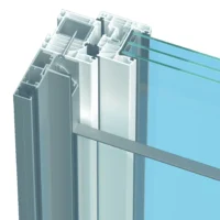 Querschnitt eines modernen Fensters mit mehrschichtiger Verglasung und Rahmen